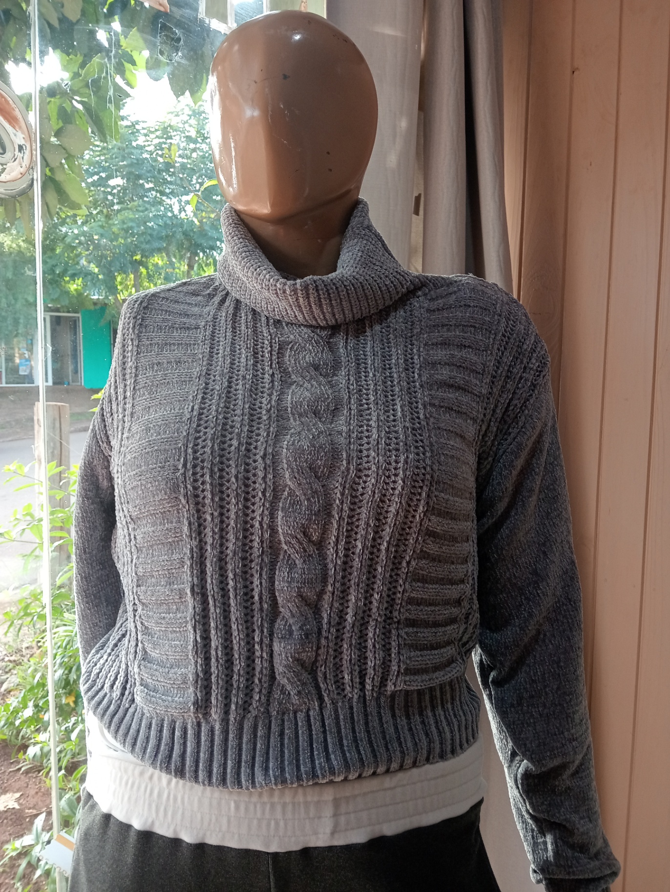 Suéter cuello